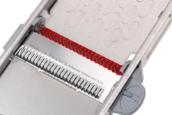 De Buyer Revolution Mandoline 2012.01 11 De Buyer Revolution Mandoline 2012.01 -Cuisine Couteaux Boutique DEB2012 01 04 de buyer ultra revolution mandoline deb2012 01 04