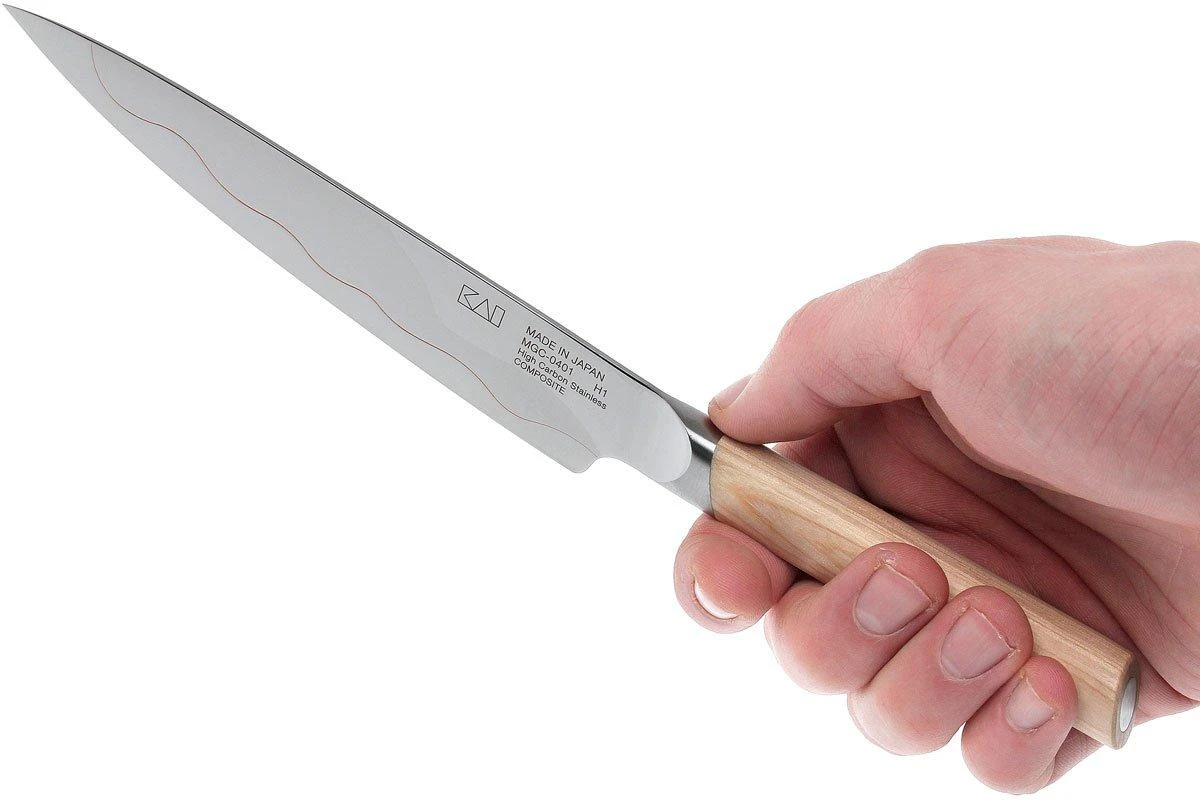 Kai Seki Magoroku Composite Couteau Universel 15 Cm MGC-0401 7 Kai Seki Magoroku Composite Couteau Universel 15 Cm MGC-0401 – Image 7