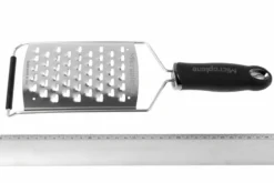 Microplane - Râpe à Très Gros Et Extra Large Grains Gourmet -Cuisine Couteaux Boutique KT3068 03 microplane rasp kt3068 d3