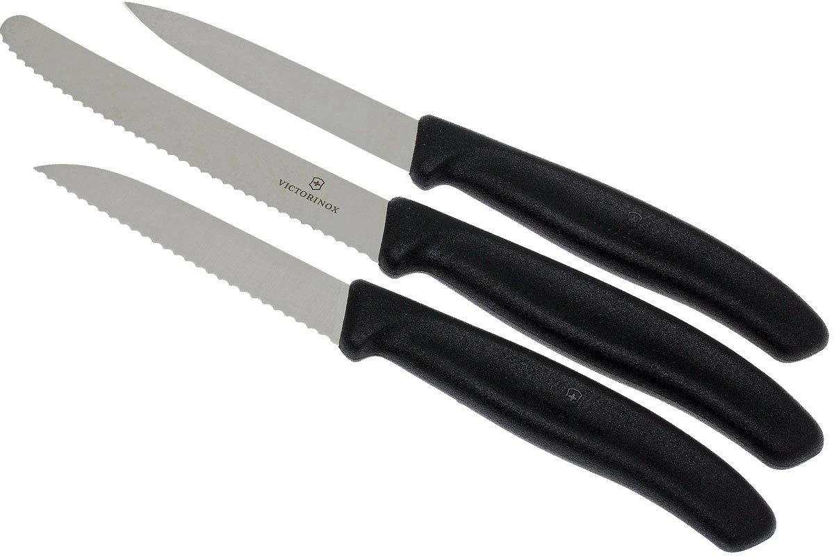 Victorinox SwissClassic Couteaux à Légumes Noir, Set De 3, 6.7113.3 1 Victorinox SwissClassic Couteaux à Légumes Noir, Set De 3, 6.7113.3