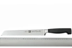 Zwilling J.A. Henckels - Four Star (4 Étoiles) Couteau à Pain -Cuisine Couteaux Boutique ZW31076 200 04 zwilling 4star 31076 200 broodmes d4